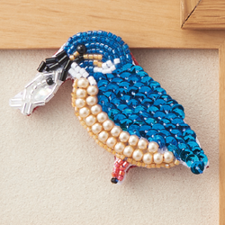 グラスビーズのトーホー Toho Beads 新製品 ビーズ刺繍で作る 動物と植物のモチーフ帖 ブローチキット